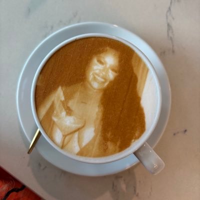 miiiiikala's profile picture. Mikala🦋✨