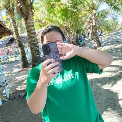 justapol_'s profile picture. 