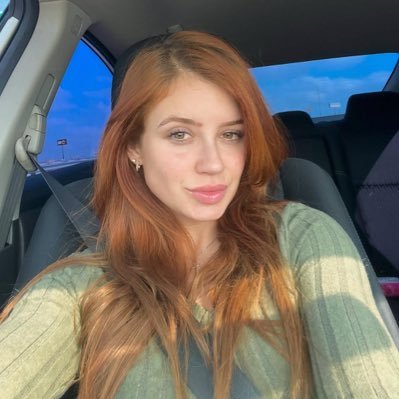 rosemcleod267's profile picture. single