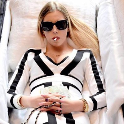 LeszekGrzybiorz's profile picture. mój grób: Poetę tego cechowało szlachetne ubóstwo myśli