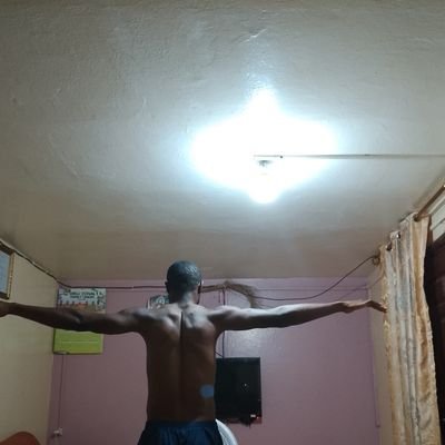 handsomemeka_'s profile picture. I am a business man. Chelsea man. Messi man. Davido man.💙❤️❤️handsomemeka@gmail.com