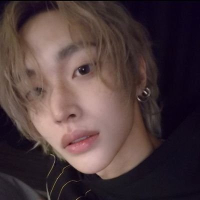 lee_maren_chan's profile picture. I am still BRIIZE🧡
