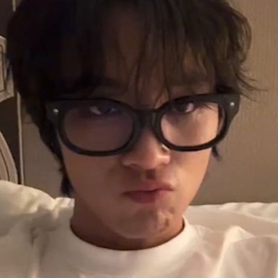 haenchantix's profile picture. #HAECHAN: my wish is for everyone who loves me, including me, to be happy 🖇 she/her , 25 , ♑️