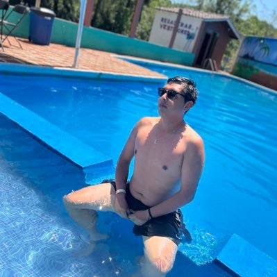 chowin25's profile picture. 