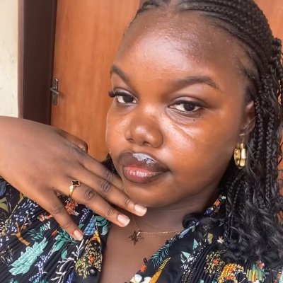 thatpurplelover's profile picture. Omobolaji 💜…… S . PT🫧⚕️