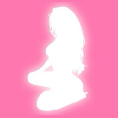 urlibradoll's profile picture. 