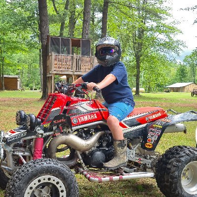 luckyblackcat23's profile picture. 