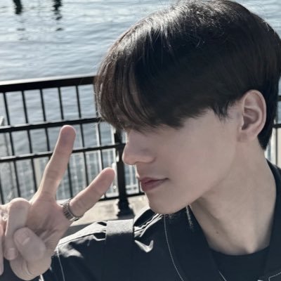 jjungpengggg's profile picture. เก่งอะไรก็ไม่เหมือนเก่งน้ำปิง 💬ྀི ⏦ﾟlive laugh love ⠀ ⠀ ⠀ ⠀@harit_keng ⠀𓏳⠀@nampingnapat ⋆ ⋆