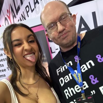 Mcwhittle2010's profile picture. #NSFW Former professional wrestling manager and booker. #worship #bdsm #sub. I’ve been involved in the adult industry since 2020.