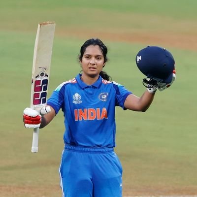 ohoo_sharmaji's profile picture. Memes🌚