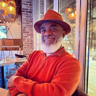 managment7788's profile picture. Keep believing in God, he will make things better soon