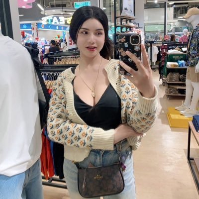 NatsudaSae67476's profile picture. เป็นสาวสอง ขาวอวบสะอาด น่ารัก รับงาน ความลับ100%