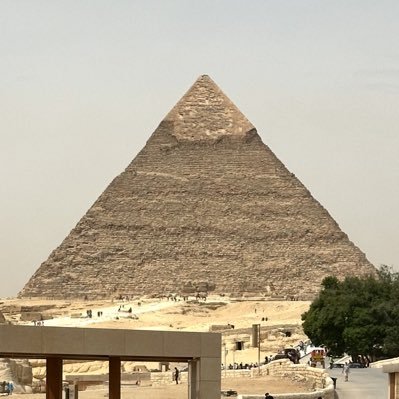 NADERPRO5's profile picture. مصري باحب بلدي و جيش بلدي خط احمر ، غير مهتم بالامور السياسيه ، مهتم فقط بالامور الاقتصاديه و الماليه