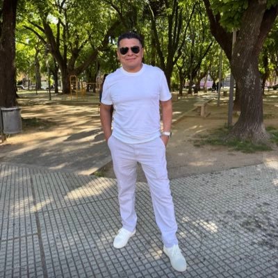 Joselui17762176's profile picture. 