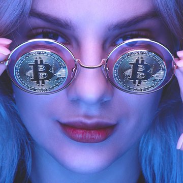 glowchain0x's profile picture. From beauty to blockchain — redefining digital empowerment 💅💰