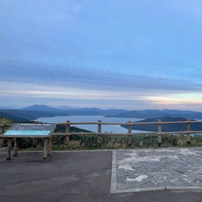 zononnnemater's profile picture. 