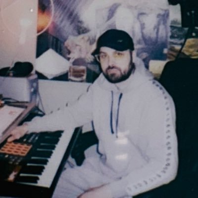 TwoBagSupreme's profile picture. Beatmaker | Loopmaker