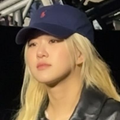 dorcoffee's profile picture. @twix8er | 21