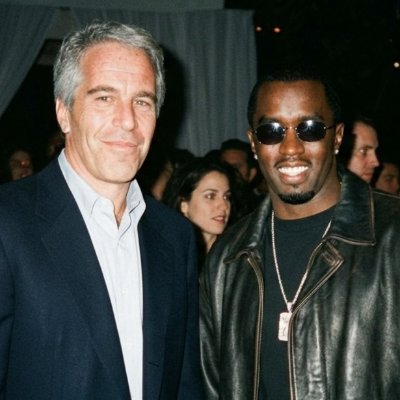 thiasgg's profile picture. could you love me in a bentley? could you love me on a bus?