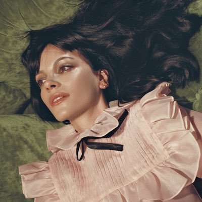 lillyallenchat1's profile picture. My Only Private Account #LilyAllen