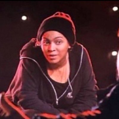 seeyounvragain0's profile picture. 