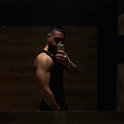 Sir_Claxonn's profile picture. ☘️🏴‍☠️ | © @its_lobster455