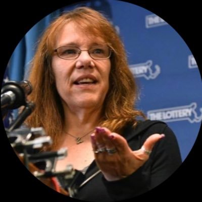 Mavis_givebackk's profile picture. 