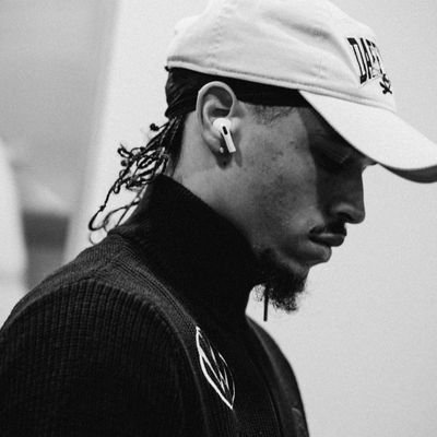 snowy34ck's profile picture. sevgi insanı
#nkfvas