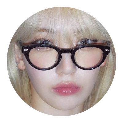 Siakkura's profile picture. A fearless bloom in the @sseravelle constellation, Sakura.