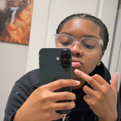 offbxlenci's profile picture. 