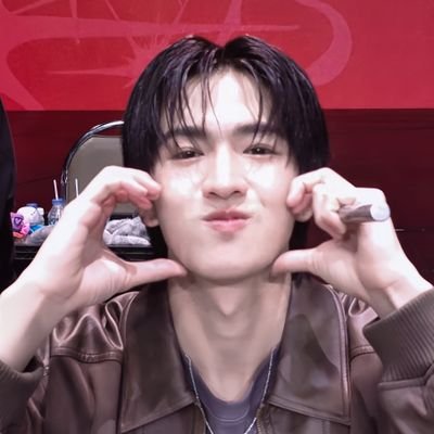 BoLorJin_'s profile picture. ˗ˏˋ ♡ ˎˊ˗ ᴊɪɴᴡᴏᴏᴋ ╭☞ #JINWOOKkim 🇰🇷✨