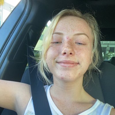 TinaSmith43689's profile picture. 