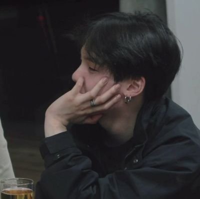 yoonnslove's profile picture. 