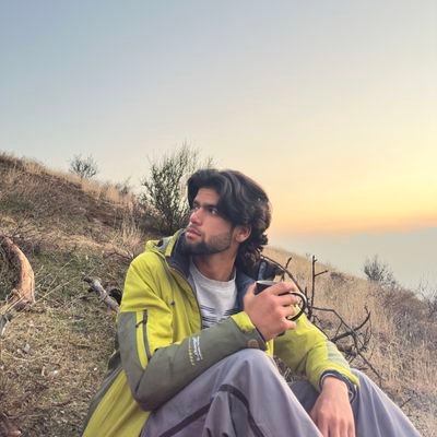 furqanshafii's profile picture. 🏏