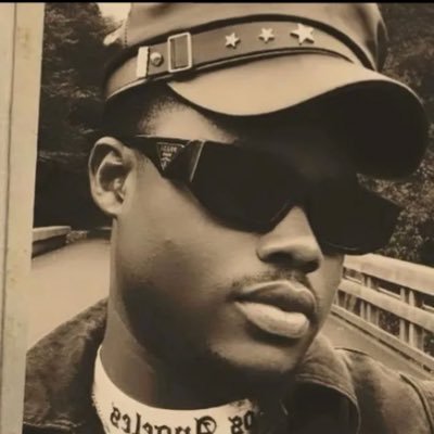 yuhroyalmajsty's profile picture. musical artist