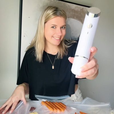 sydugccreator's profile picture. ugc + content creator - showcasing my uniqueness and creativity in every video I do that converts for you and your brand! 🙌🏼🗣️📩 createugcbysyd@gmail.com