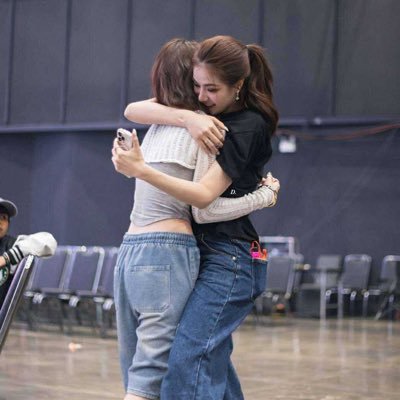 i_love93534's profile picture. 