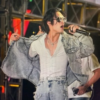 MGthisMGthat's profile picture. 