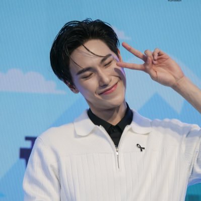 supavineeK's profile picture. #EXO #yibo #JM