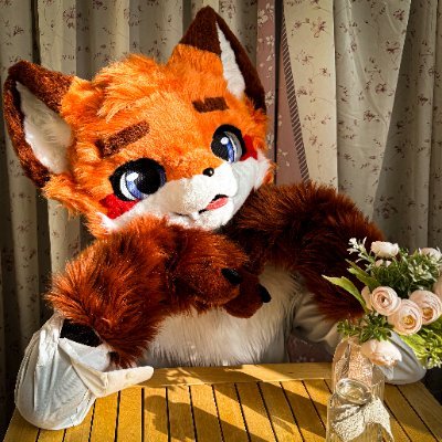 LEEMARU_fursuit's profile picture. 25.11.09~
'마루' 편하게 불러주세요.
🪡@cuiliyan331 / 헤더 : @Choko_Gom / 👤: @furrybuckbuck
🇰🇷🇯🇵 ⭕️ / 📨 2750ljh@gmail.com