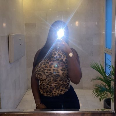 feyiamusan's profile picture. that girl 👸🏾