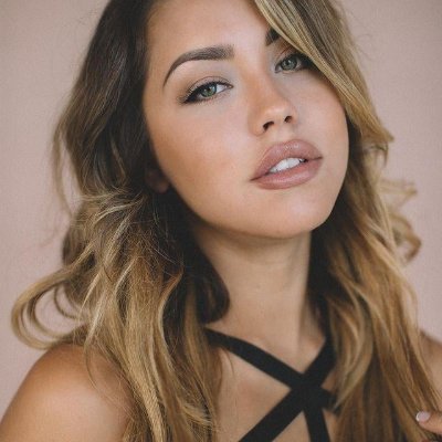 ameliaroseq14's profile picture. Am Amelia rose 💋❤️💋
Feel free to send a text ♥️ 
Always on a bright side 
Waiting for your follow back 
Love you all 
Much love, hugs and kisses ❤️💋