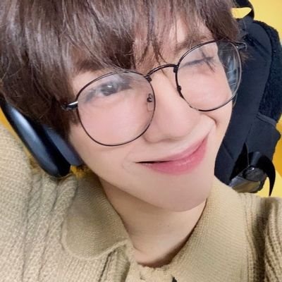 keisvkjlg's profile picture. ahofholic || stejaywondai enthusiast