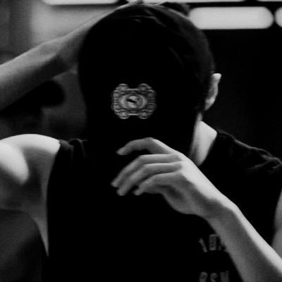 PHXM9Z's profile picture. เธอขา @jxguzr_r #𝙎𝘼𝙏𝙒𝙍4𝘾𝙃 #𝟏𝟒𝑮𝑹𝑬𝑬𝑲𝑫𝑬𝑰𝑻𝑰𝑬𝑺