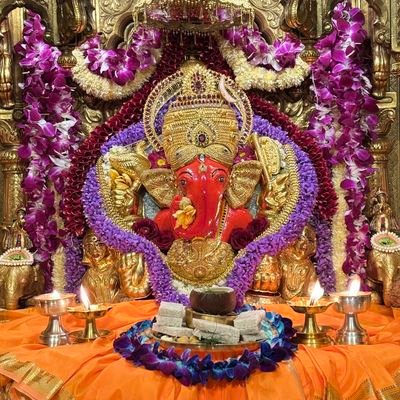 Swapnil4r's profile picture. 🌺🍎🍊🥭🍇🪔 DIVINE Guru @SadhguruJV

🏎️🧳🛍️🏖️🏝️🌃🌉🌌 ⌚️ DND
Isha Volunteer 🛡️🔰🏟️🏯🏛️
KARMA YOGA ⚔️🛡️
Studying 🖥️📕📚
RTs are not endorsements