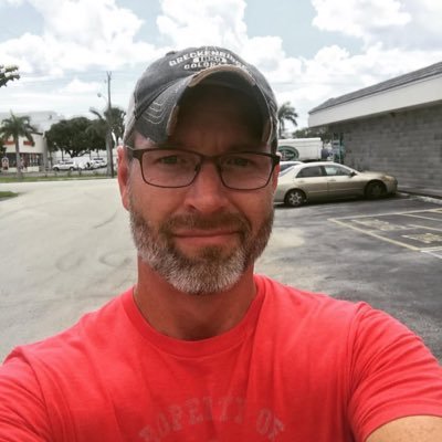 AsisMhptr's profile picture. Just a builder, always learning & exploring.