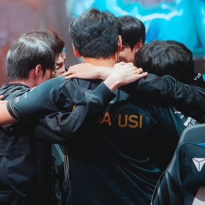 kadangkidingala's profile picture. yeah just jo being jo (lck)