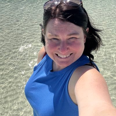 GoensStephanie's profile picture. 🏖👙🌊🦩⚾️🏈 tik tok Stephanie0299