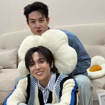 thinzar1398748's profile picture. 