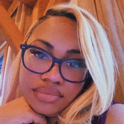 issachey's profile picture. Mama 👶🏽🤍